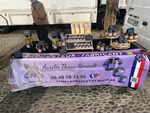 Marché hebdomadaire à Halles de Beaumont-de-Lomagne, Montauban, Les Pépites en Famille